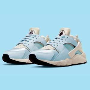 Nike Air Huarache Women's Aura/Summit White-Ocean Cube DH4439-400
